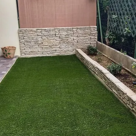 Particulier Loue T3 En Rez De Jardin à 30 Mètres De La Avec Un Double Box